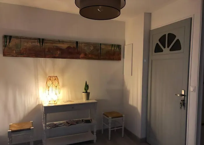 Apartment 4 Personnes Wifi Hyeres